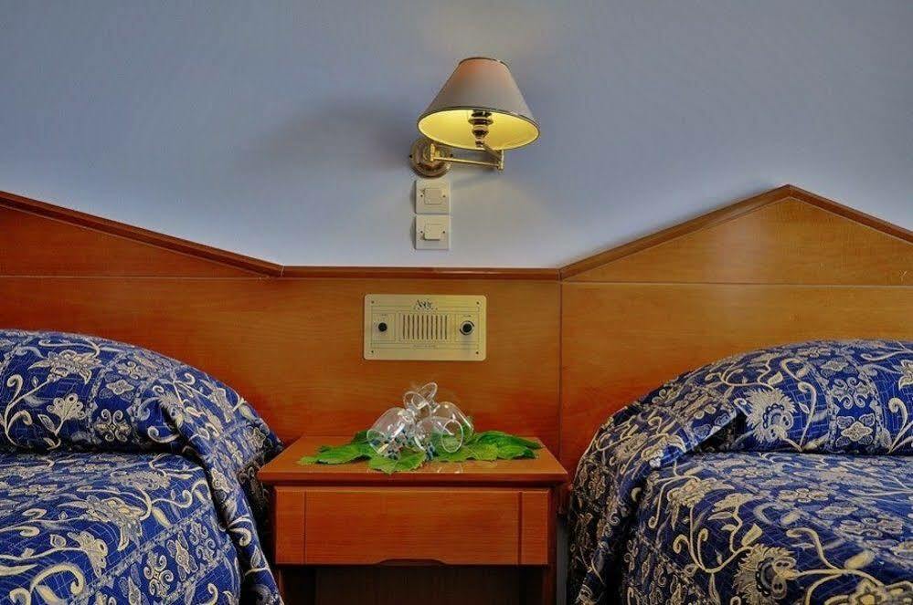 לגאנאס Astir Palace Hotel מראה חיצוני תמונה